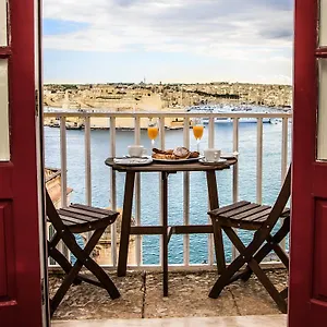 Luciano Al Porto Boutique Πανσιόν Βαλέτα